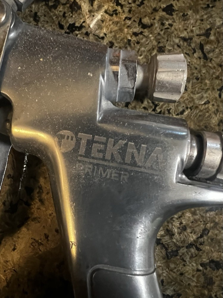Tekna Primer Spray Gun 1.6