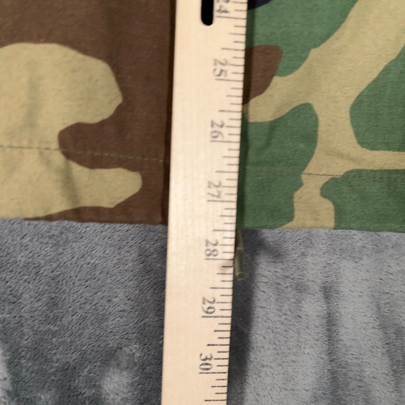 Vintage M65 Field Jacket U.S. Army Woodland Camo Medium XShort 90s USA Named