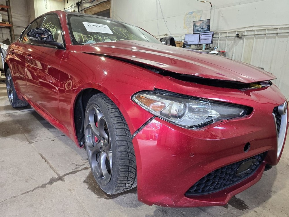 Camera/Projector Camera Mirror Mounted Fits 17 GIULIA 644501