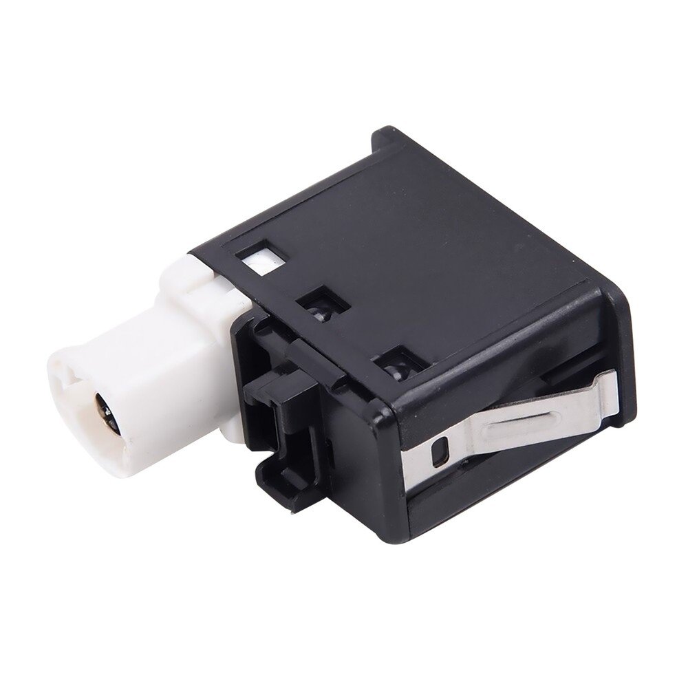 Car USB AUX In Plug Auxiliary Input Socket Adapter For E81 E87 E90 F10 F12 E70 X