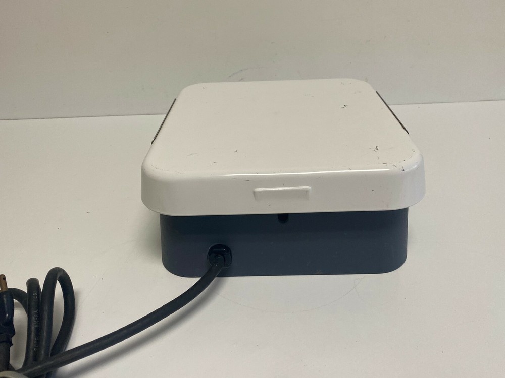 CORNING MAGNETIC STIRRER PC-103