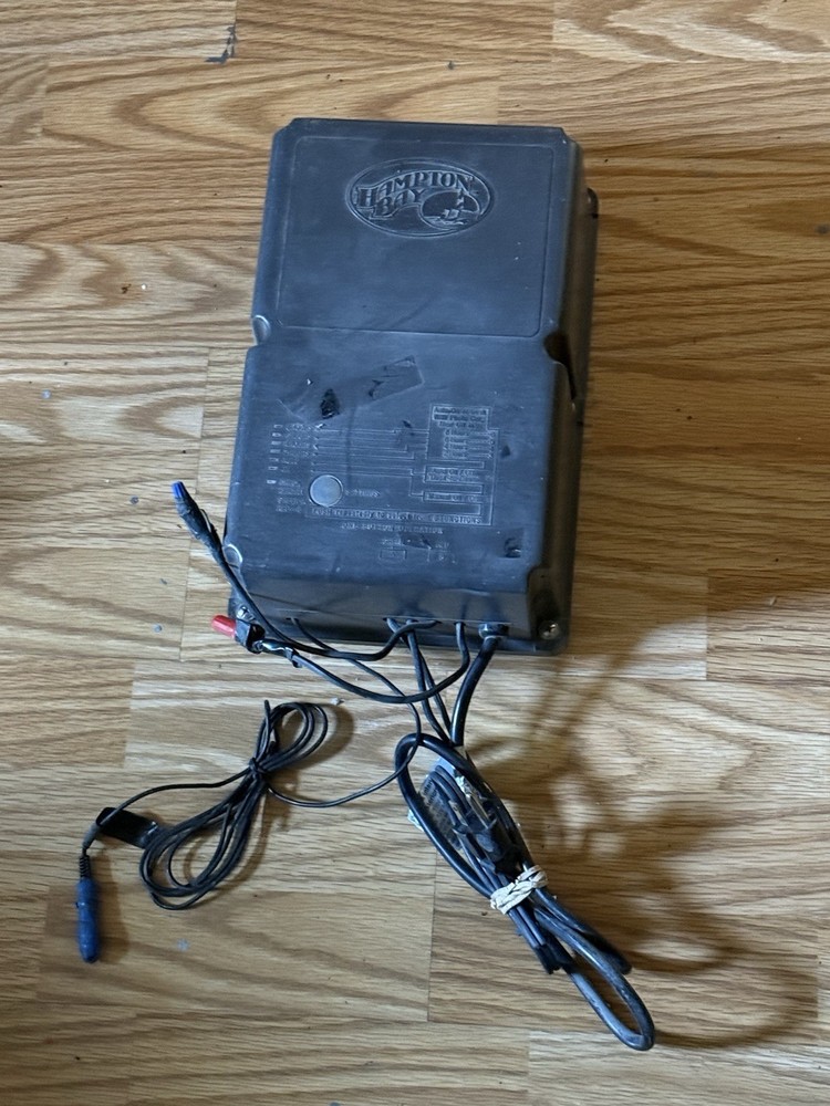 Hampton Bay  Landscape Lighting Transformer Pre Owned Not Tested