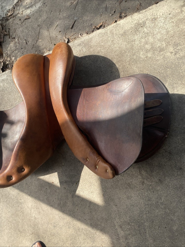 Dover Circuit English 17" saddle