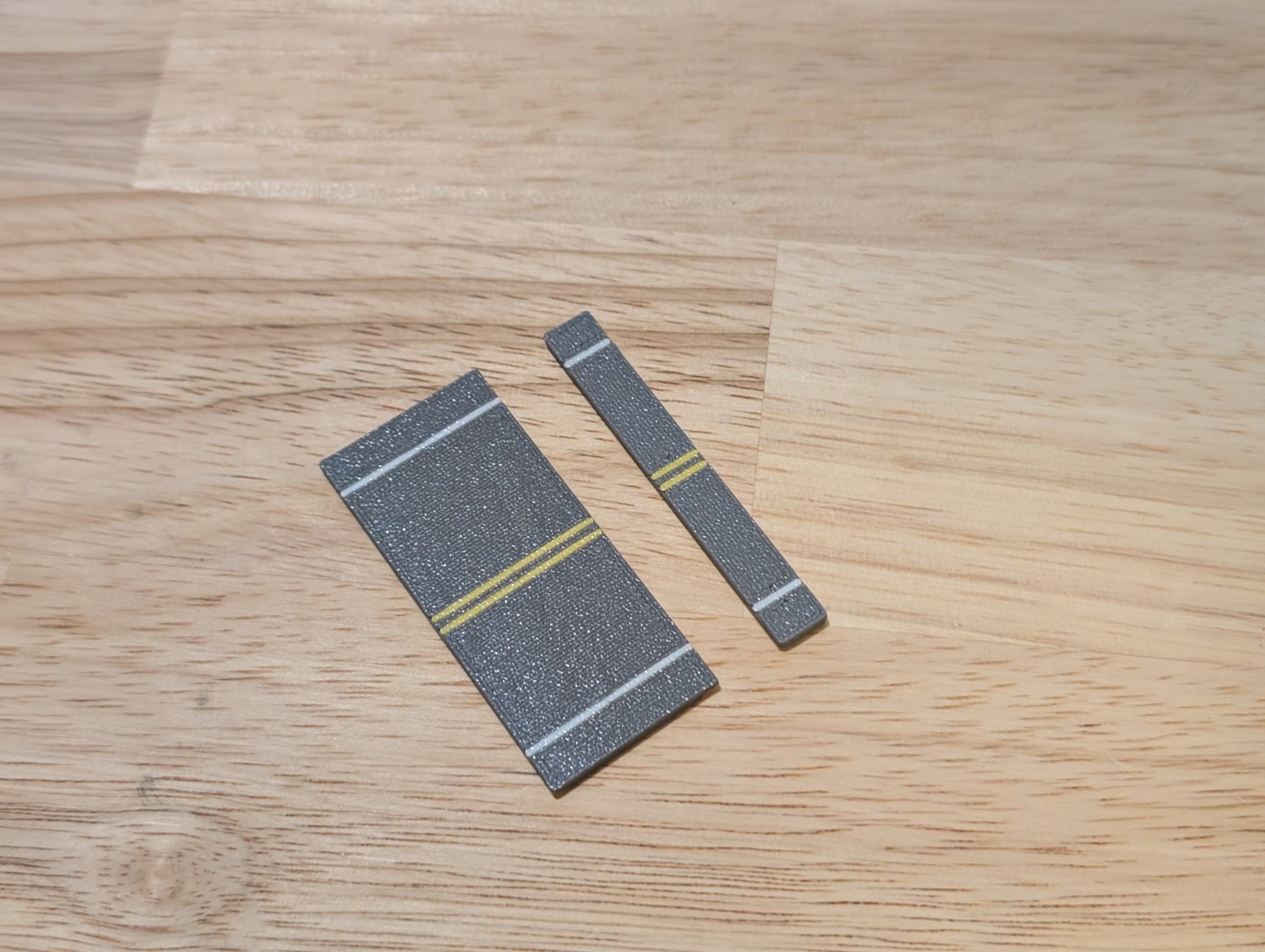 MRG RoadWayz - N Scale Road System-Railroad Crossing Expansion Set Kato and EZ