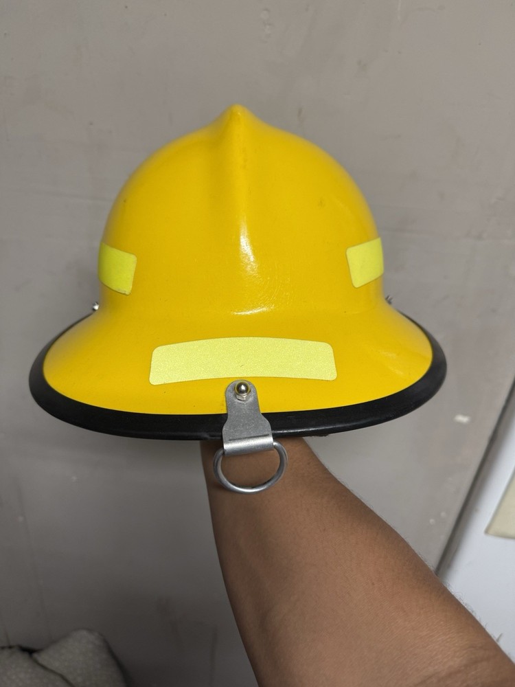 Fire helmet
