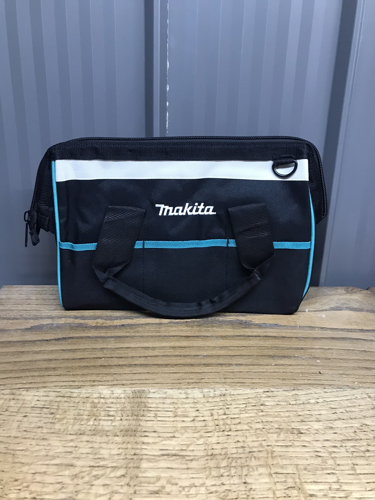 MAKITA XGT Contractor Tool Bag Storage Case Outside Pockets 14” x 11” x 9” Strap