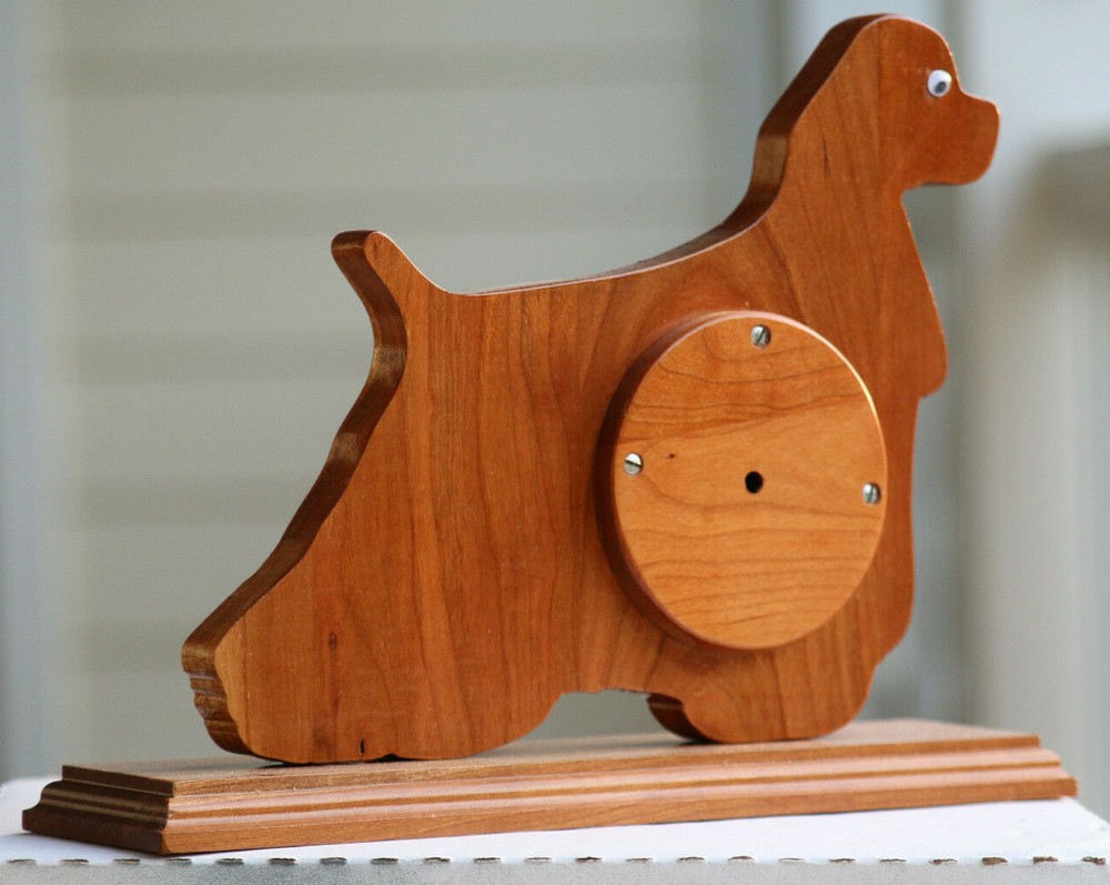 CLOCK,Quartz Shelf/mantel Solid Cherry COCKER SPANIEL (1) AA battery,8 7/8" tall
