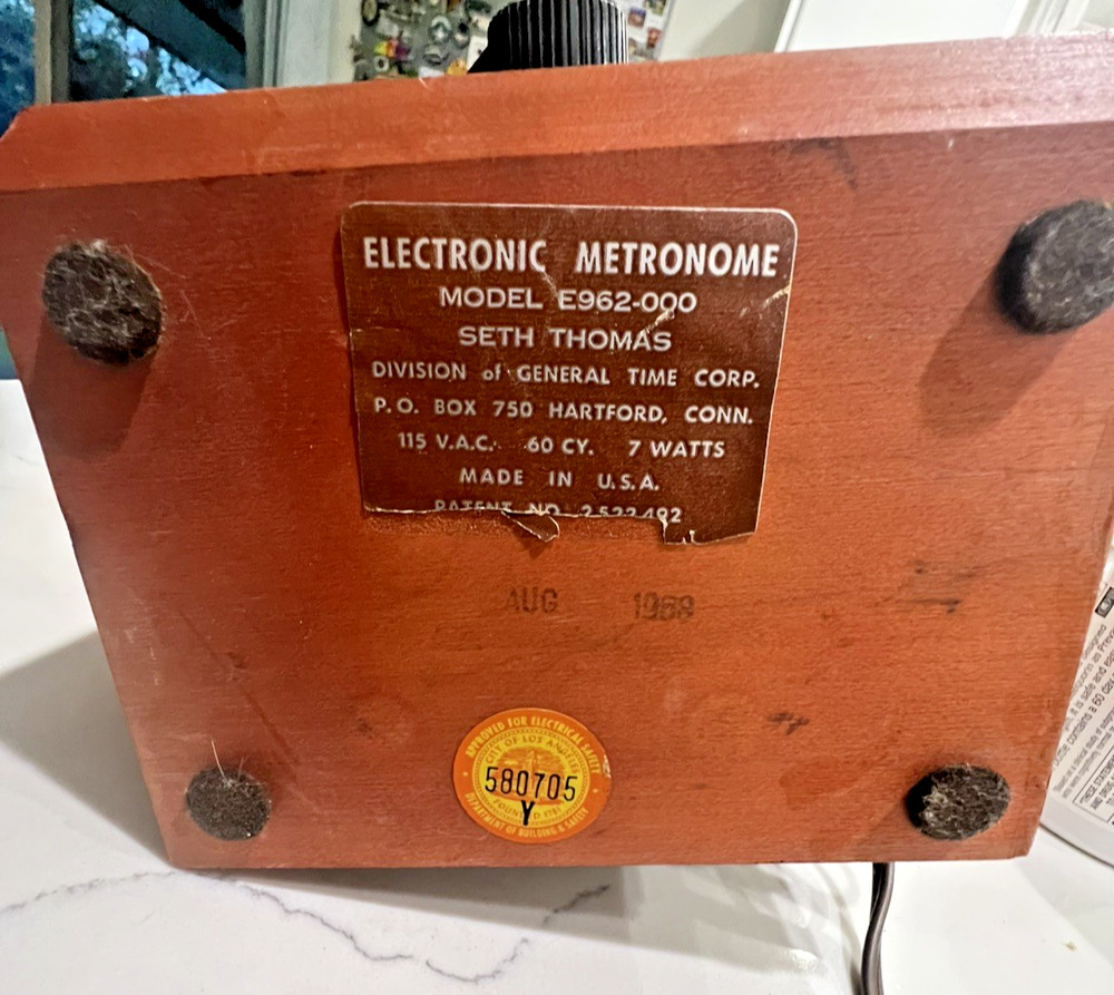 SETH THOMAS ELECTRONIC METRONOME Electric w/ Light Up Pulse 1968