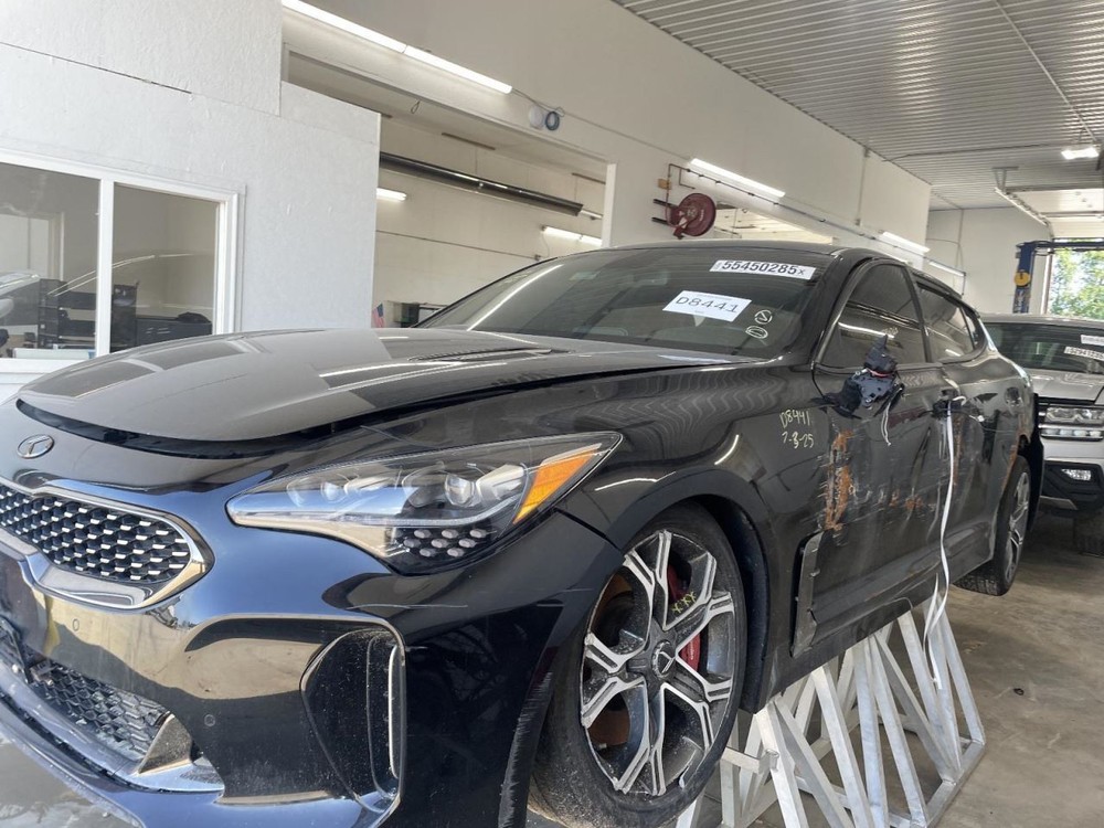 Complete Console Front Floor Manual Shift Shift-by-cable Fits 18-23 STINGER 9868