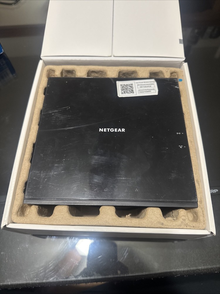 NETGEAR AC1600 WiFi Cable Modem Router