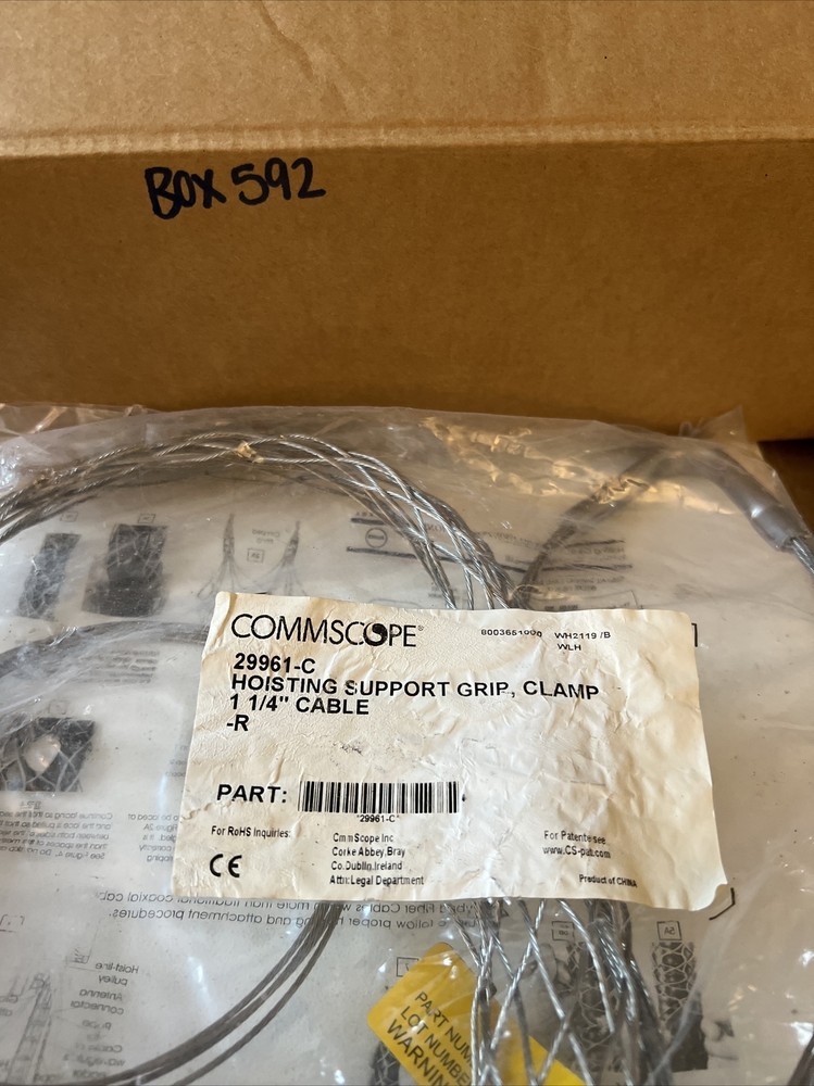 Commscope 29961-C Hoisting Support Grip Clamp 1 1/4” Cable