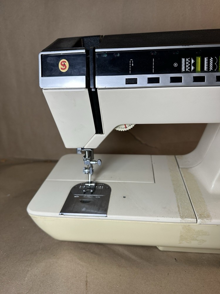 Singer Touch-Tronic 2000 Sewing Machine Works