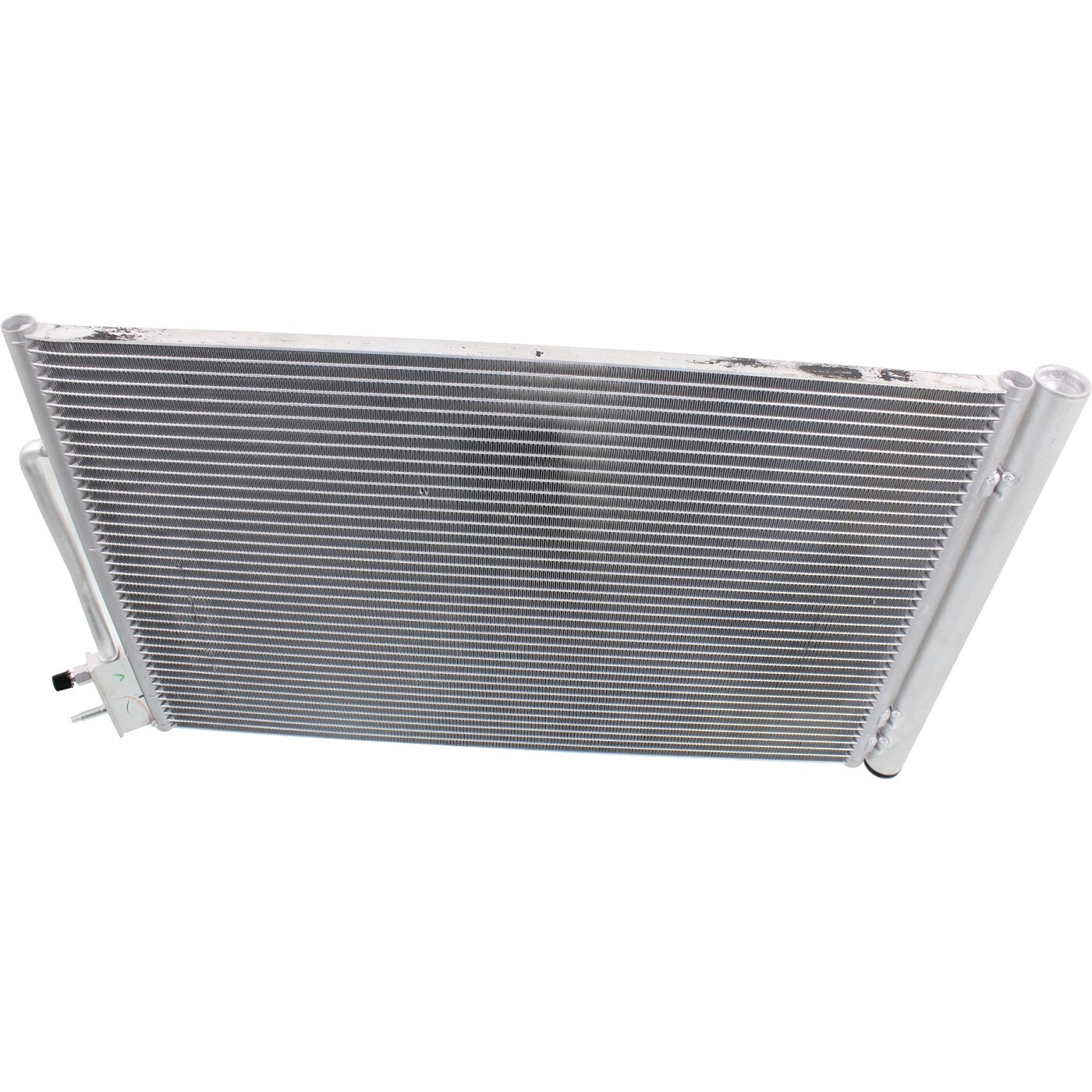 AC Condenser For 2016-2020 Chevrolet Malibu 2017-2019 Buick LaCrosse Aluminum