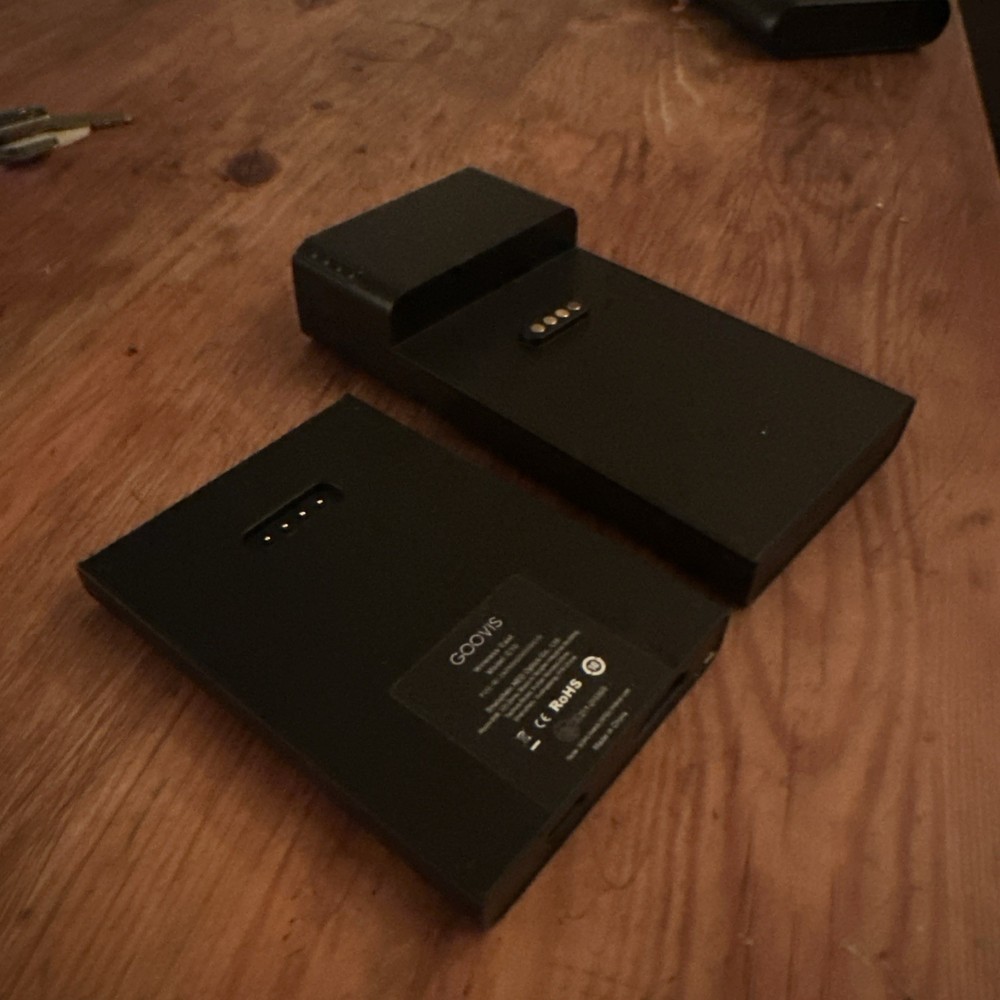 GOOVIS Wireless Cast + Powerbank Base - CPS10