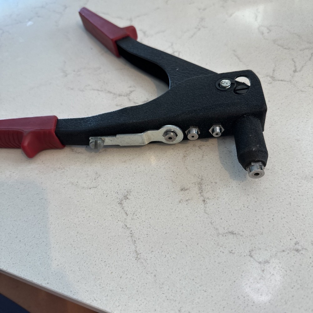Toolsmiths Rivet Gun Vintage Works Great