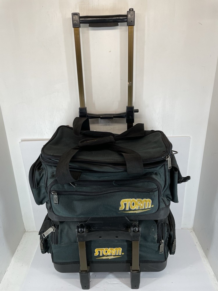 Storm Rolling Thunder 4-ball Bowling Bag Green Used