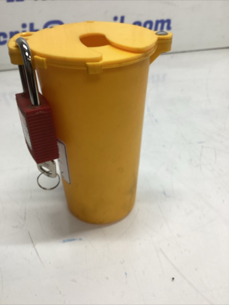Electrical Plug Lockout Device – Safety Lockout Tagout R-992