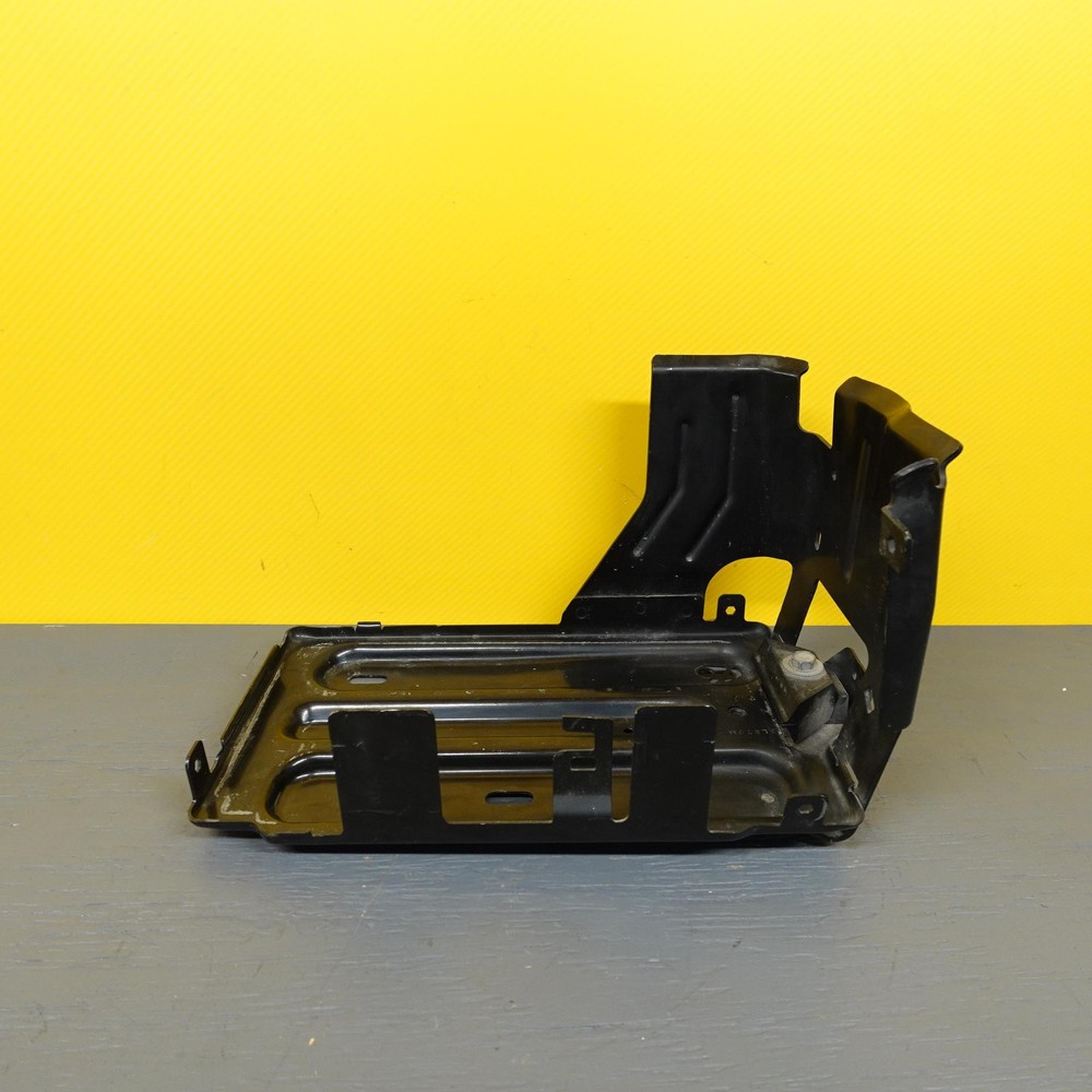 2017-2019 CADILLAC XT5 Front Battery Tray Holder Box Bracket Support Oem