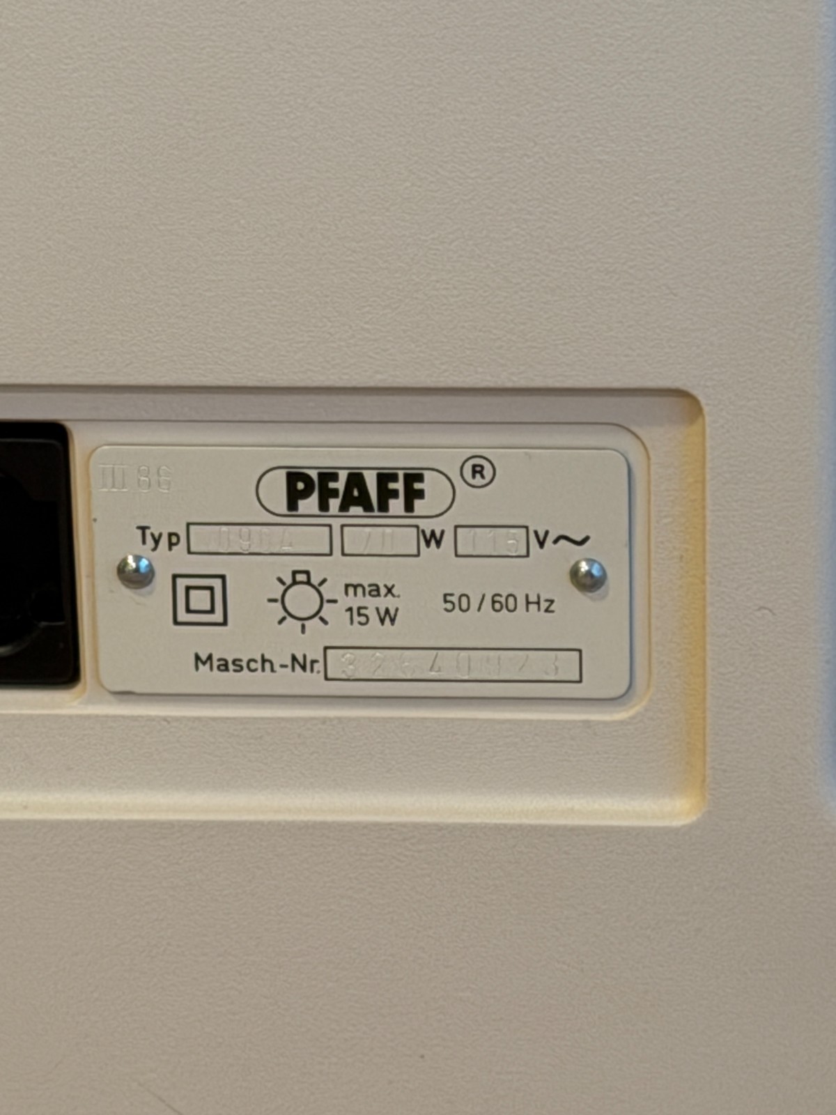 PFAFF hobbymatic 927 sewing machine