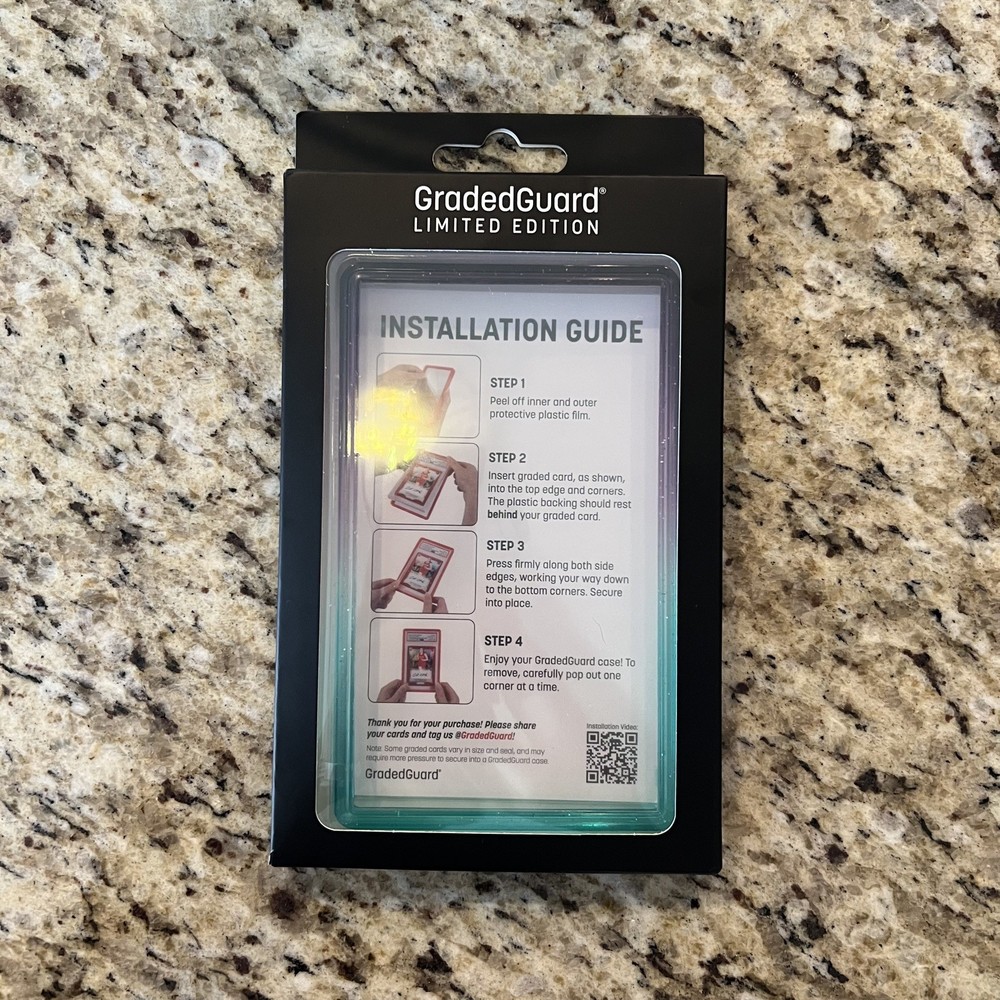 GradedGuard Labyrinth (PSA) IN HAND