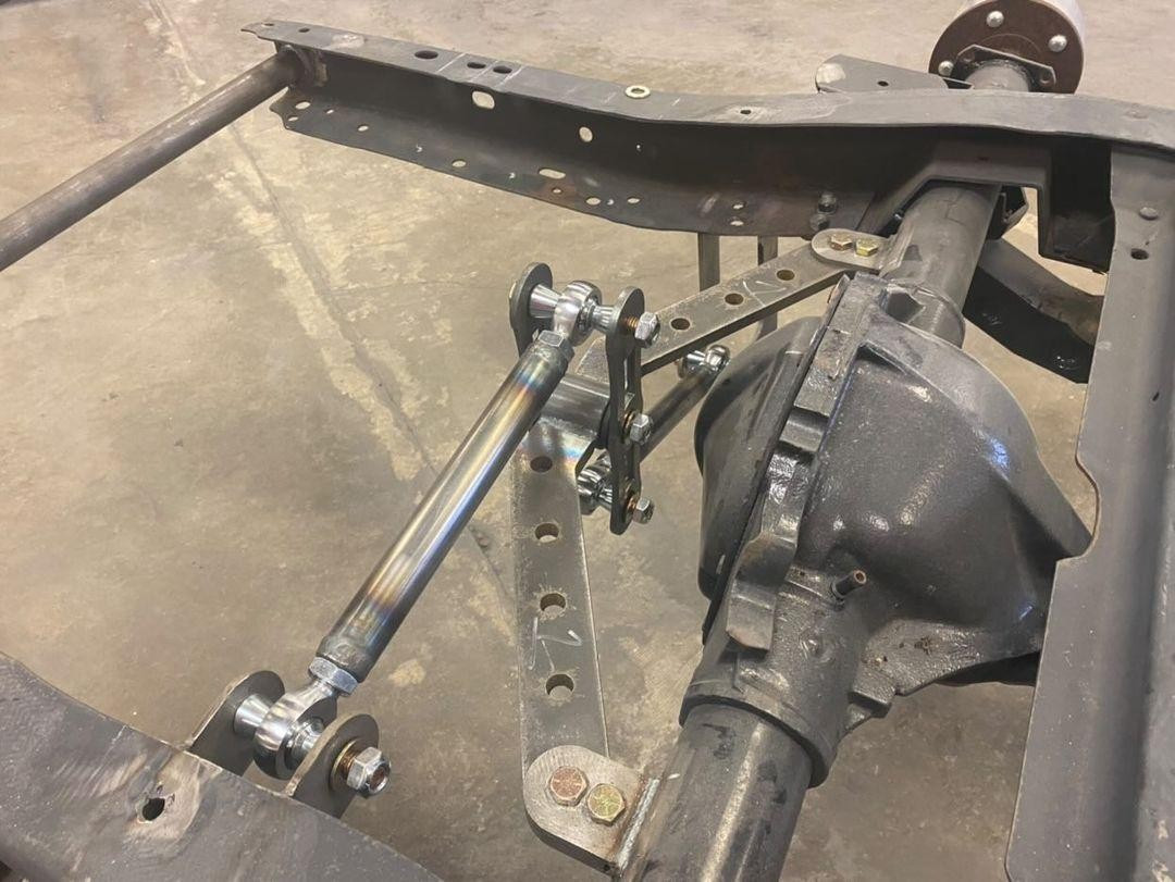 63-87 C10 Watts Link