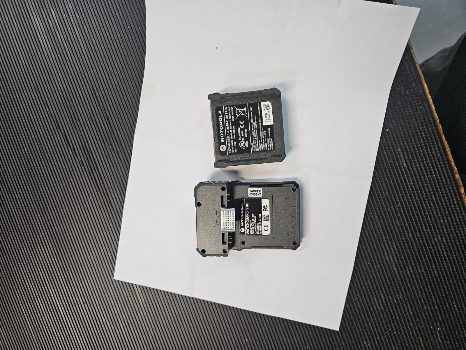 MOTOROLA, WATCHGUARD V300 BODY CAMERA USED TESTED BODY CAMERA