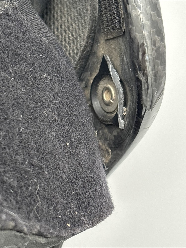 EVS WEB Knee Guards - Size Medium- Missing Straps and D-Rings