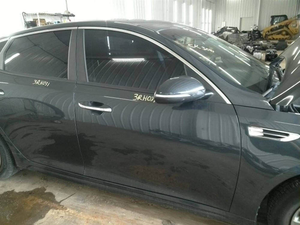 OPTIMAKIA 2016 Glove Box 104888482