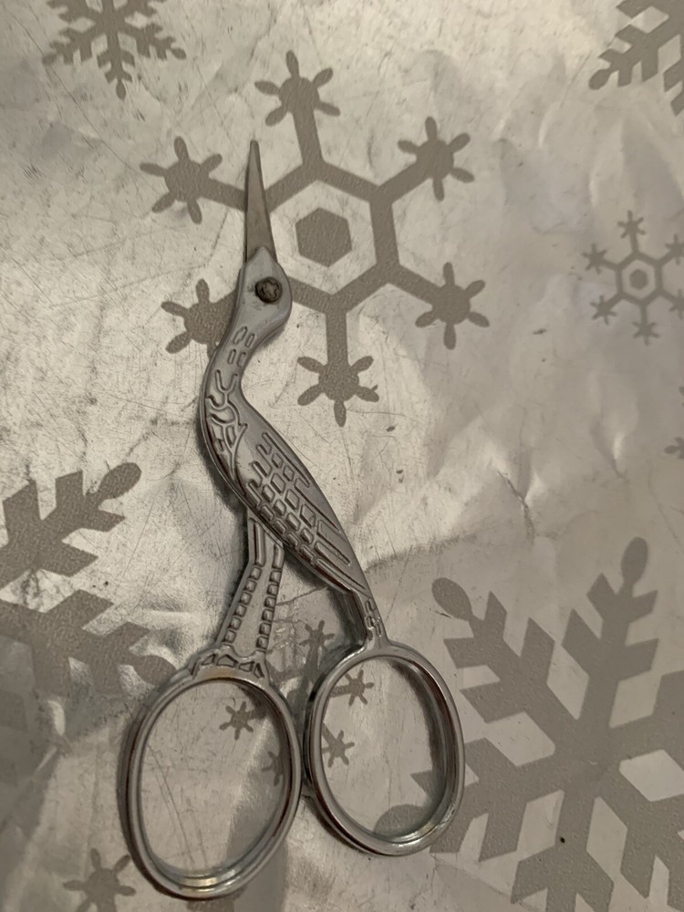 ❤️Vintage 3.5” Silver Chrome Stork Embroidery Scissors