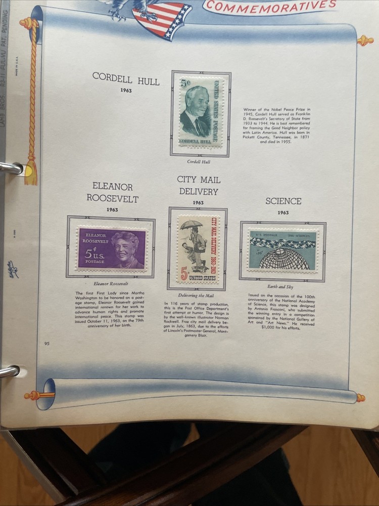 US Commemorative White Ace Album. 1959-1972. 400 Mostly Mint Stamps.