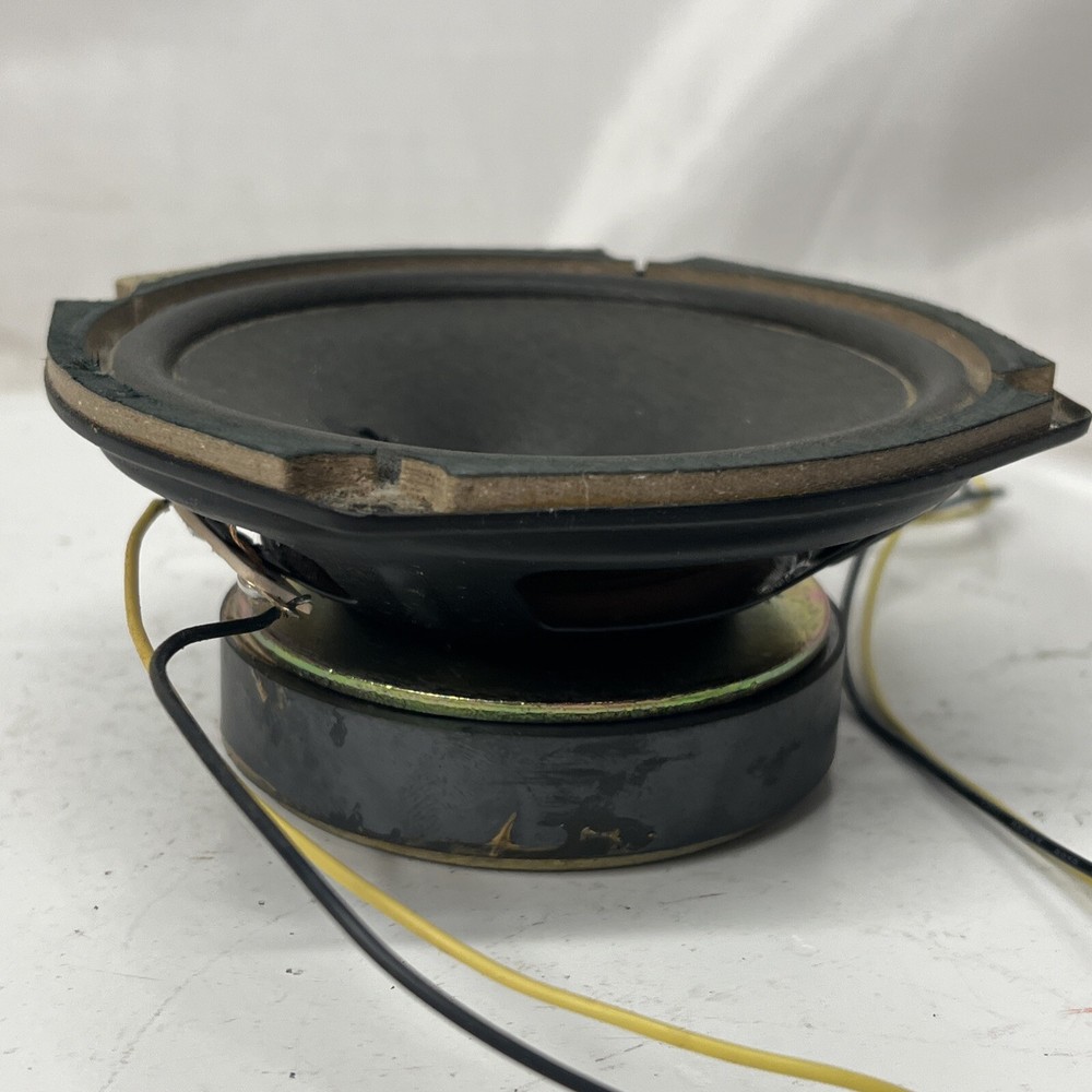 ENSONIQ Replacement Part E190089 94v-1 / Pulled From AVISTA 7600 Left Speaker