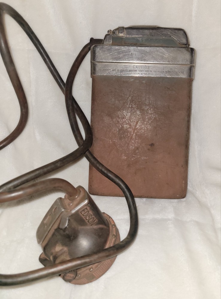 Vtg Edison Model R4 Cap Lamp With Light (Untested ) Very Nostalgic Item