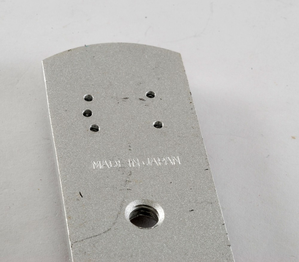 SOLIGOR Camera Bottom Plate For Flash Bracket Flash Grip JAPAN Used.