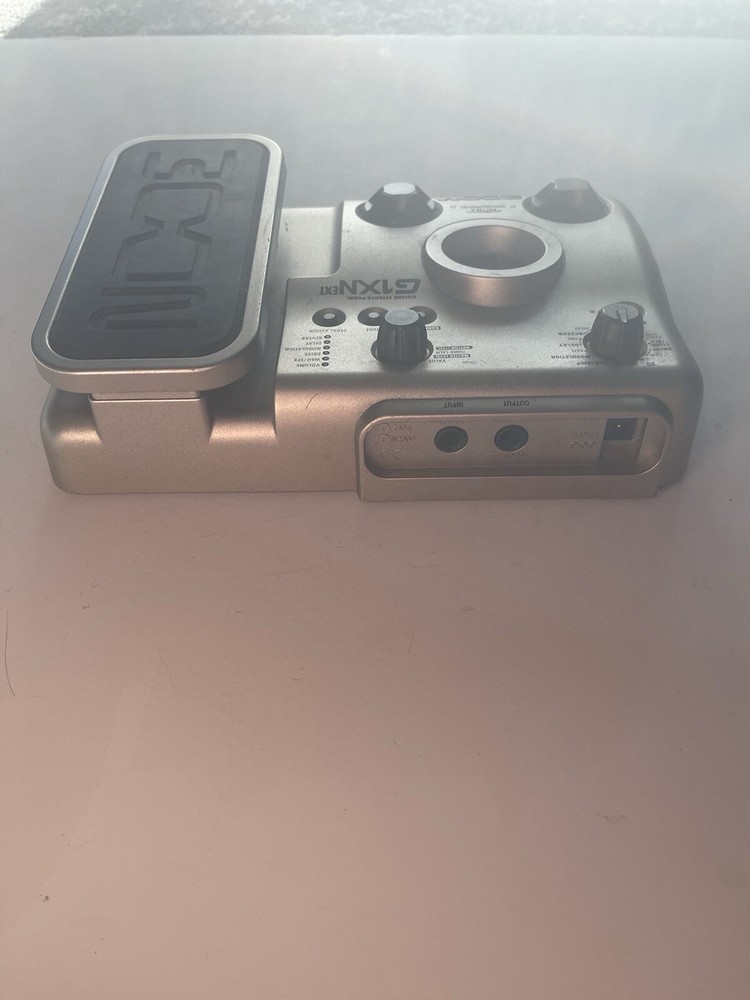 Zoom G1XNext Guitar Multi Effects Processor Expression Pedal