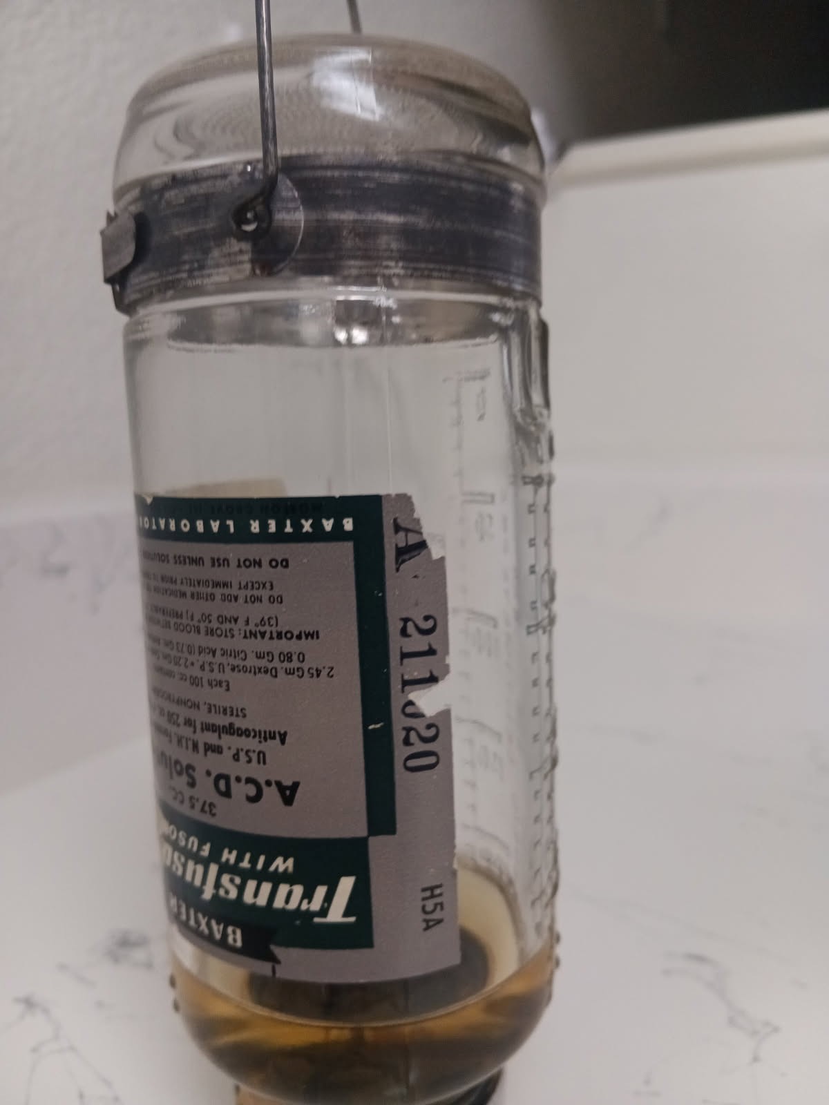 Vintage Baxter Transfuso-Vac Glas Blood Transfusion Bottle 250cc (STILL SEALED!)