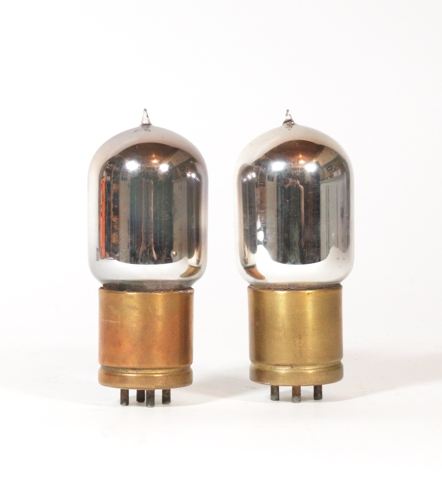 2 Fat Bottle Brass Base, Tipped Volutron UV-201A  Radio Tubes w/Good Emissions