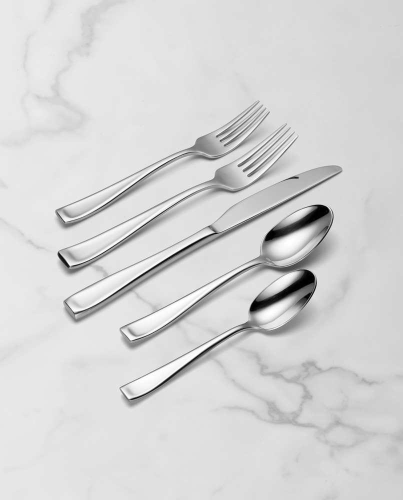 Silverware Set For 12, Moda 65-Piece Fine Flatware Set with Serving Utensils,...