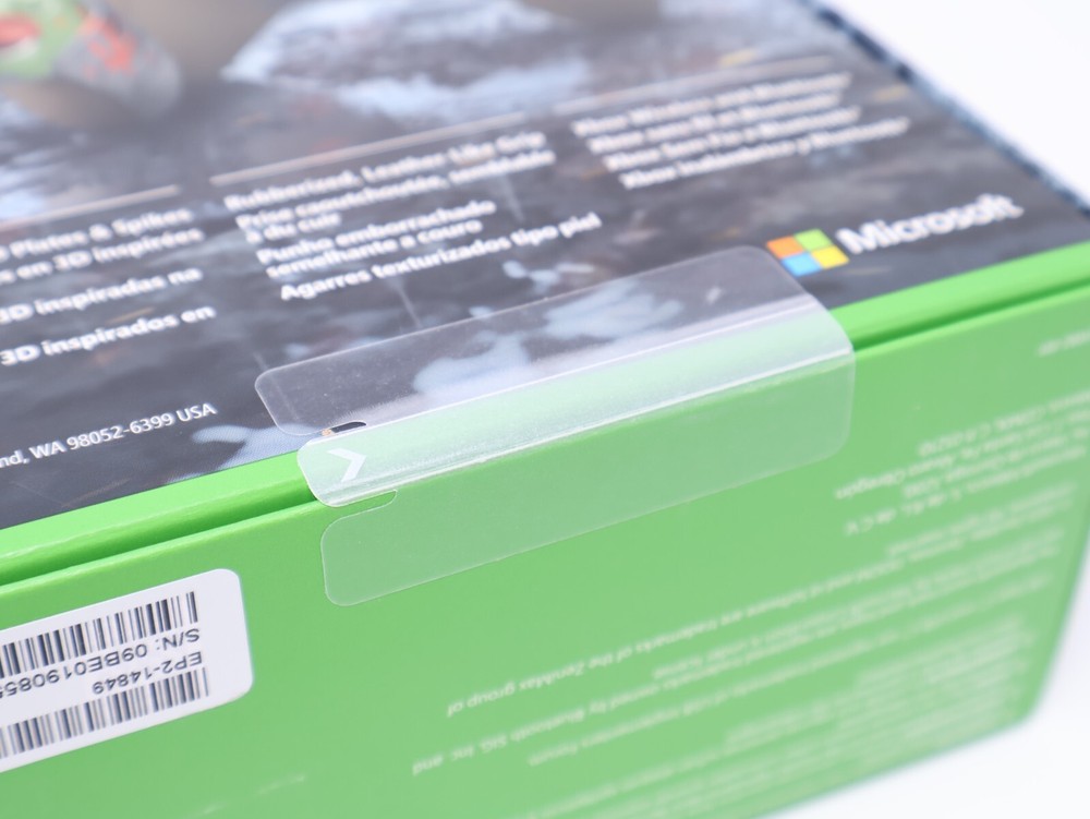 Xbox Wireless Controller – DOOM: The Dark Ages Limited Edition IN HAND