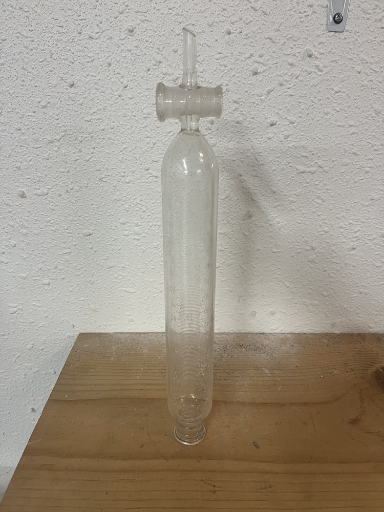 graduated cylinder With Cockstop