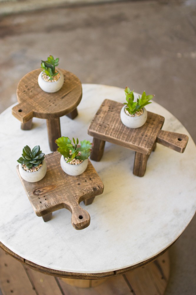 Adorable Mini Wooden Set Three Classic Shaped Cutting Board Display Risers