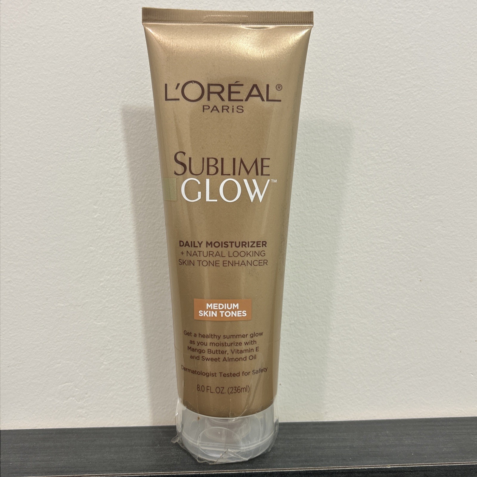 L'Oreal Paris Sublime Glow Daily Moisturizer Medium Skin Tones 8oz Lotion Tan