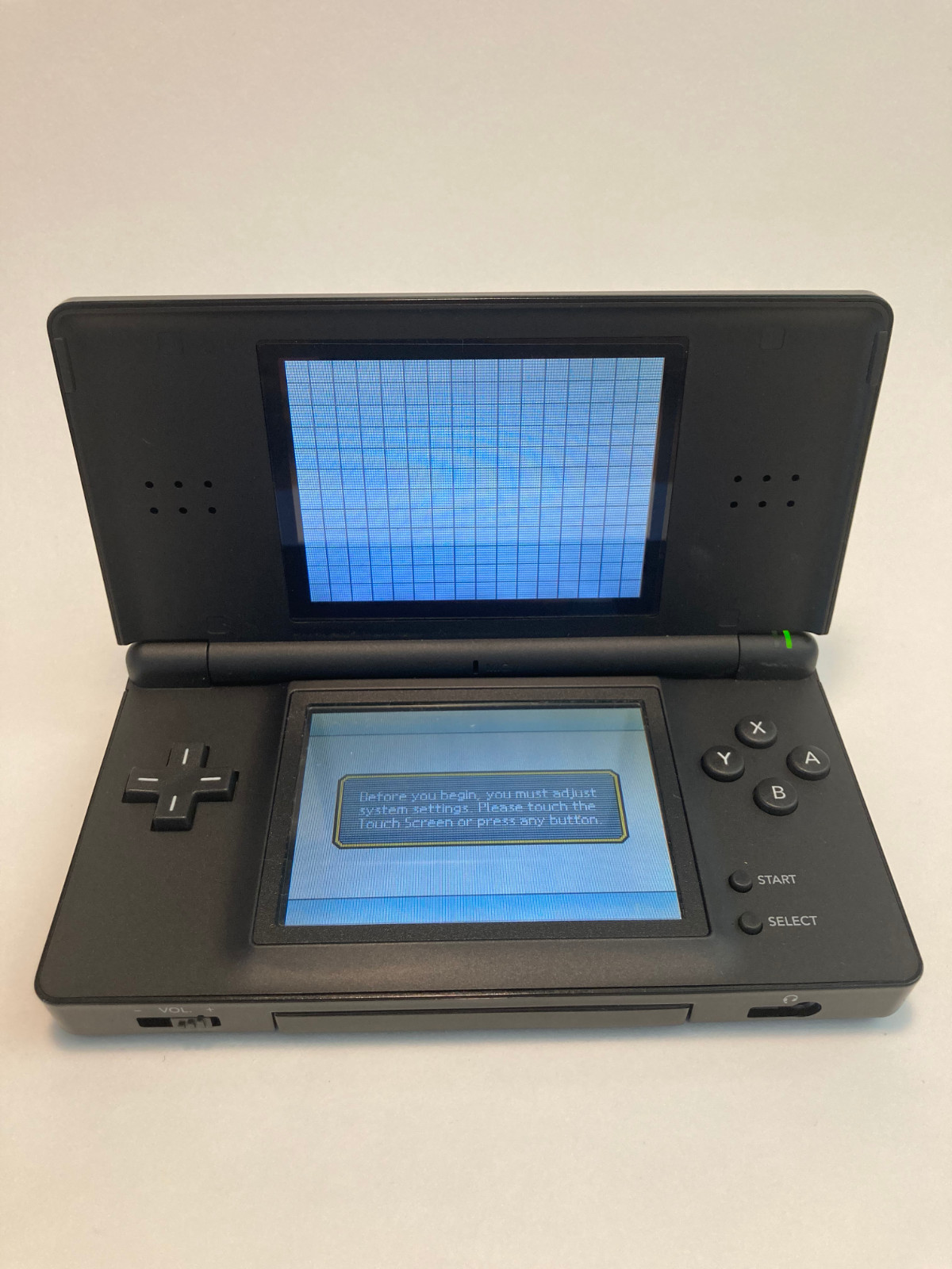 Nintendo DS Lite Region Free Charger Free Game USA Seller