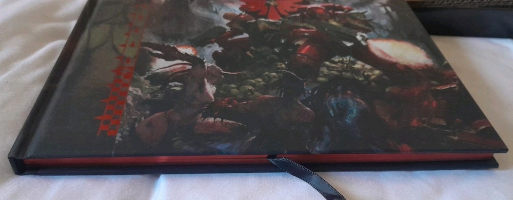 Warhammer 40K -Blood Angels Ltd Edition Codex & Data Cards - [Code Unused]
