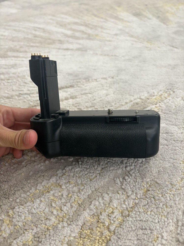 Meike Battery Grip MK-5D Mark 2