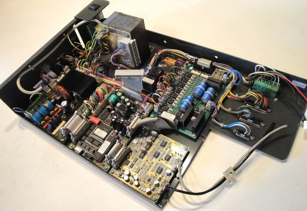 REIS CRS 6515 Coin Machine PC Board Assembly