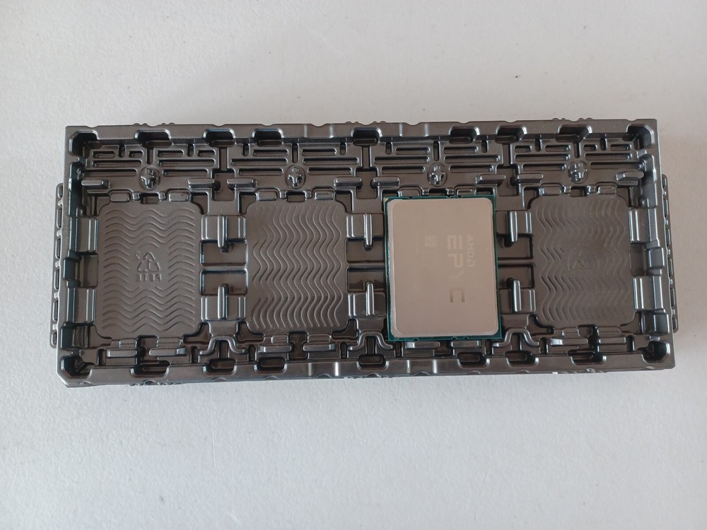AMD Epyc CPU Tray 4x Socket SP3 Socket 58.5 x 75.4 Holder