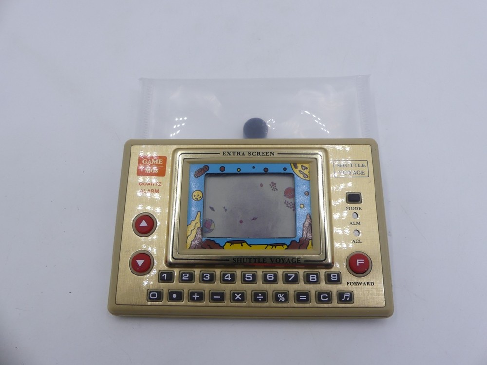 Shuttle Voyage MG-8 LCD Game & Clock
