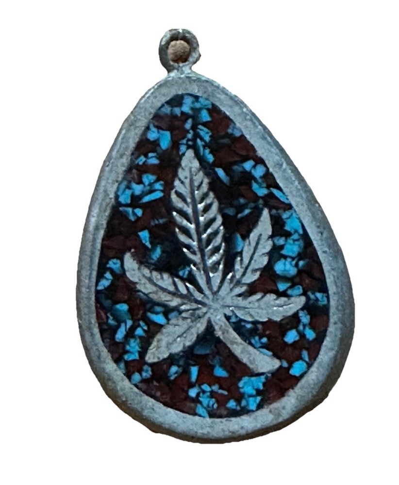 Mosaic marijuana leaf pendant