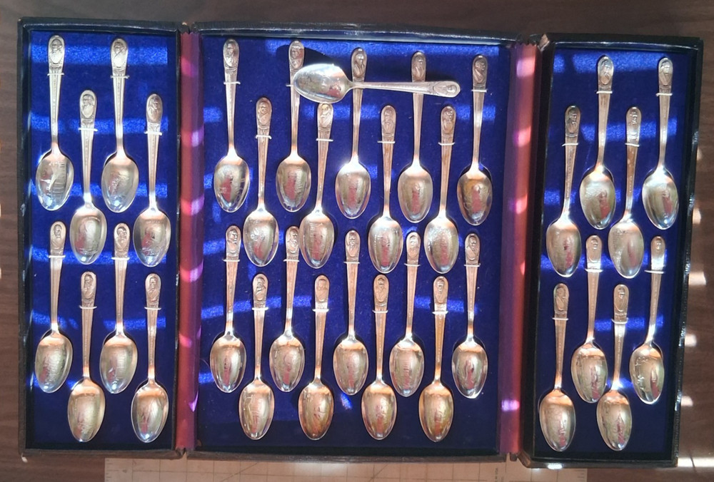 Vintage Presidents Commemorative Spoon Collection Wm Rogers Silver Plate 34+1