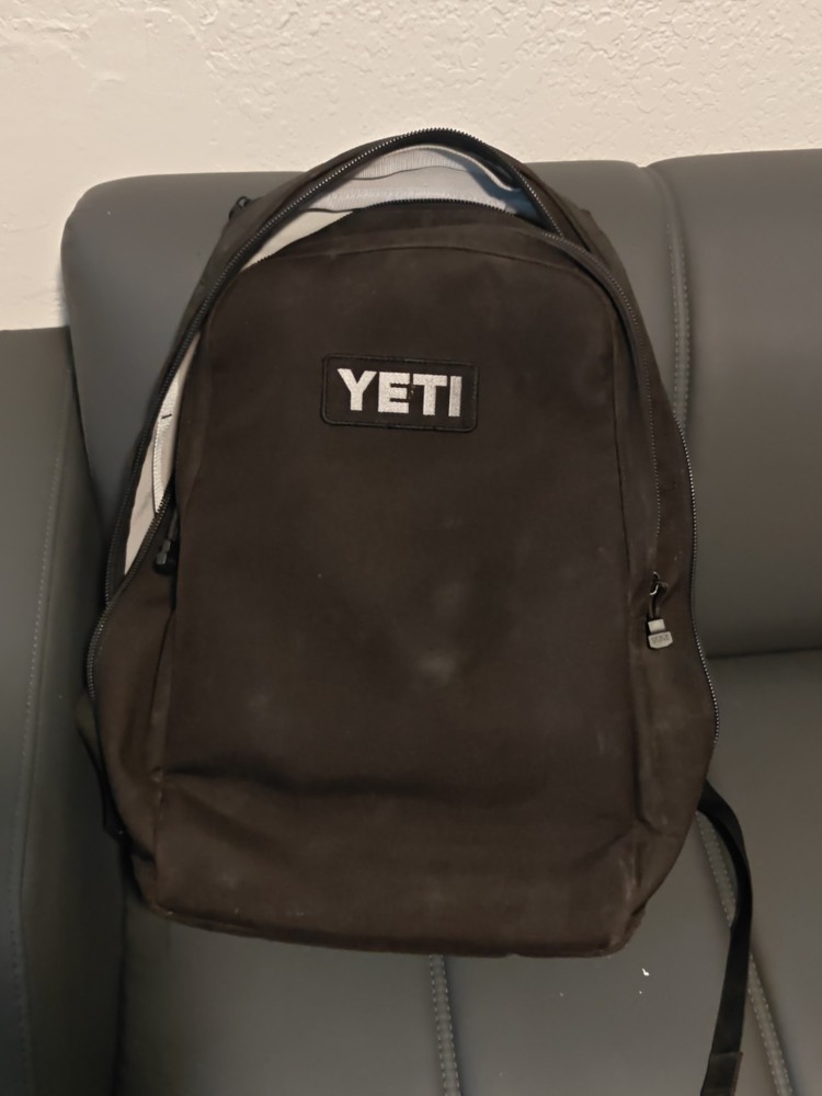 YETI Tocayo 26 L Backpack Black
